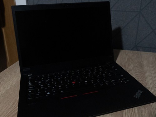 Lenovo thinkpad t14s gen - 1, amd